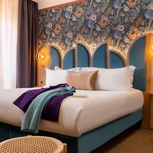 Hotel Jardin De Cluny, Paris