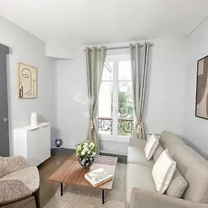  Apartment Eiffel Tower - Charming - 827